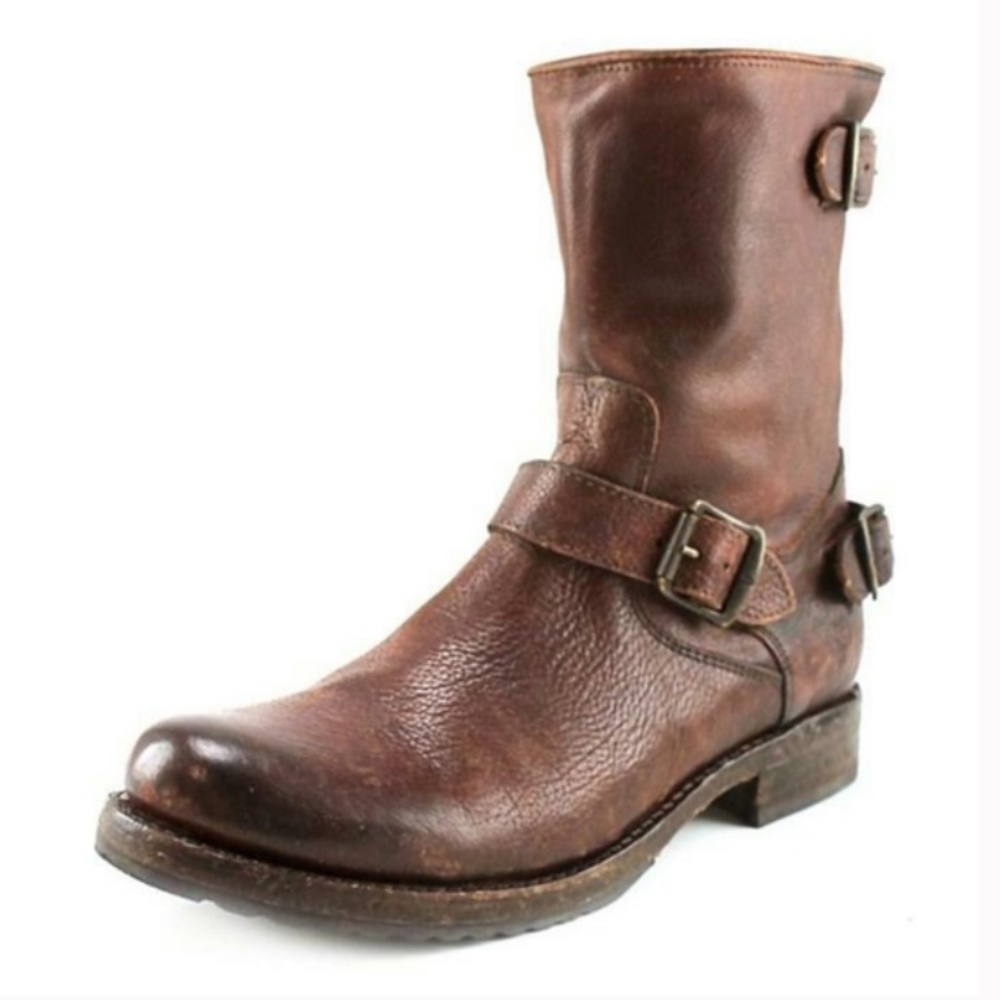 Frye | Veronica back zip short boot (6.5)